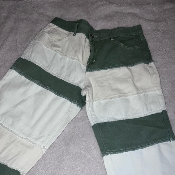 Mens oversized jean runs small - Picture 2 of 6